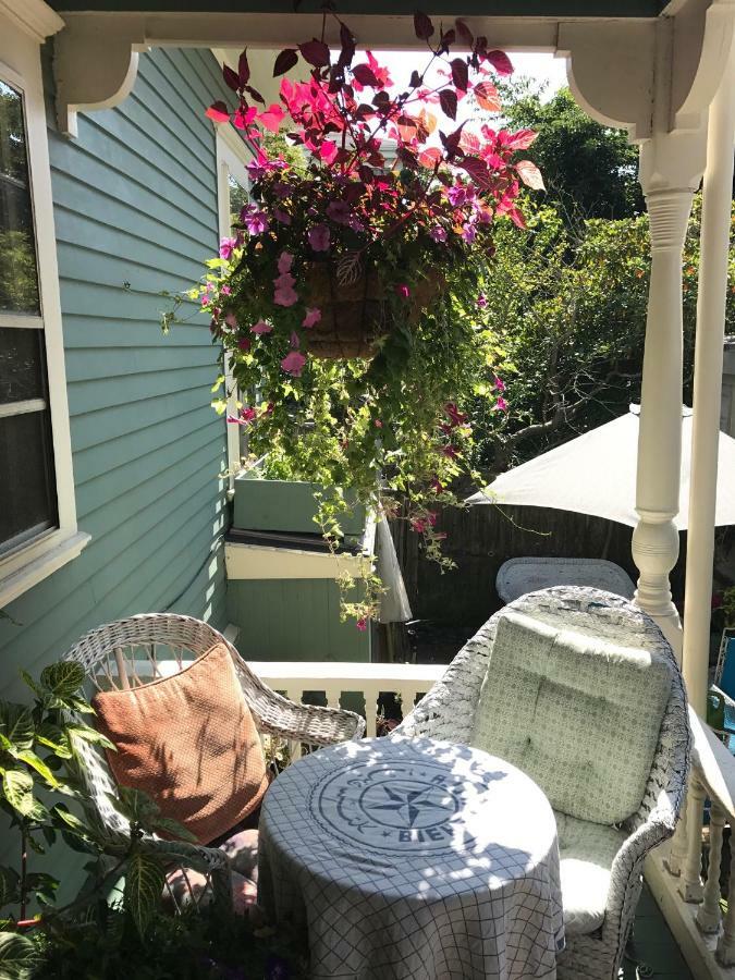 Austin House Inn Newport Kulesi Dış mekan fotoğraf